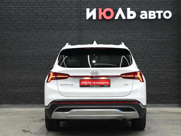Hyundai Santa Fe IV Рестайлинг с пробегом 2023 года, цена 4 160 000 рублей, 61180 км, внедорожник, Автокод Объявления
