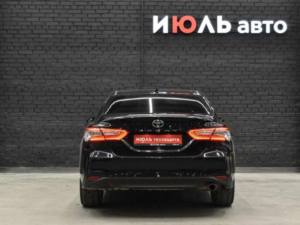Toyota Camry VIII (XV70) с пробегом 2019 года, цена 2 435 000 рублей, 191695 км, седан, Автокод Объявления
