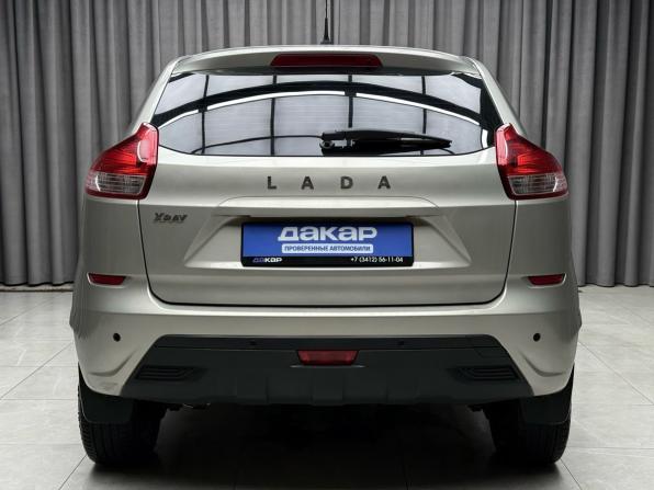Lada (ВАЗ) XRAY I с пробегом 2017 года, цена 899 000 рублей, 128246 км, хэтчбек, Автокод Объявления