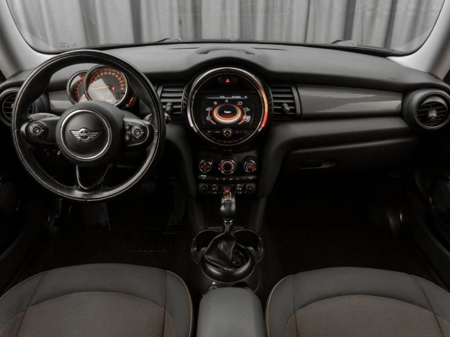 Mini Hatch III (F55/F56) Москва  - изображение 8