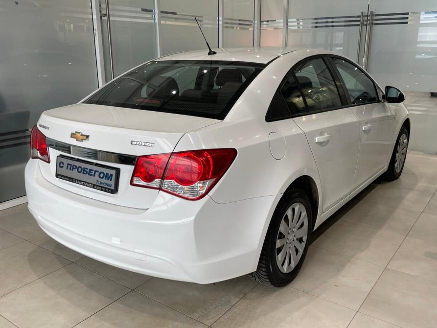 Chevrolet Cruze I Рестайлинг Москва  - изображение 4