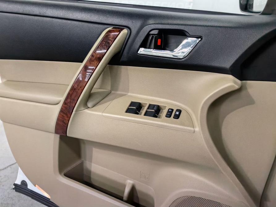 Toyota Highlander II (XU40) Рестайлинг Новосибирск  - изображение 26