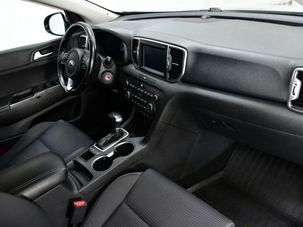 Kia Sportage IV с пробегом 2017 года, цена 1 997 000 рублей, 136000 км, внедорожник, Автокод Объявления