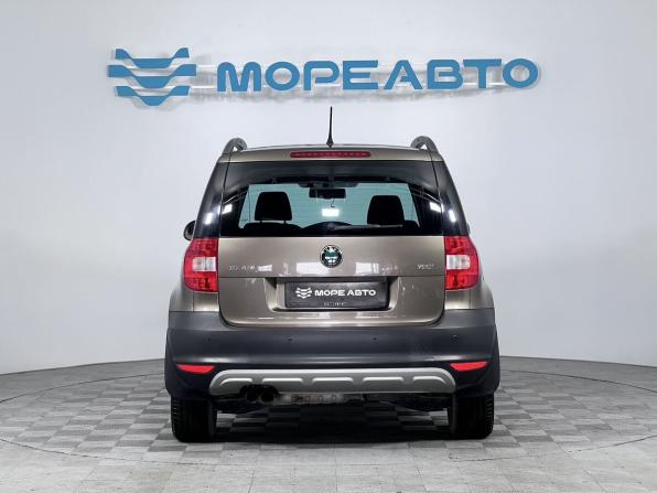 Skoda Yeti I с пробегом 2011 года, цена 1 100 000 рублей, 105000 км, внедорожник, Автокод Объявления