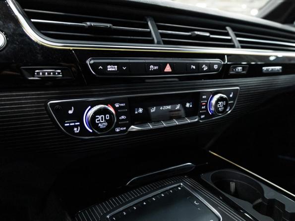 Audi Q7 II (4M) с пробегом 2018 года, цена 4 699 700 рублей, 143453 км, внедорожник, Автокод Объявления