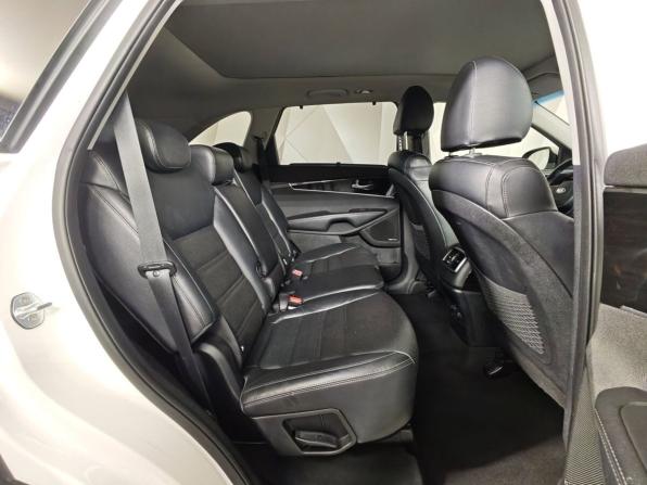 Kia Sorento III Prime Рестайлинг с пробегом 2018 года, цена 3 175 000 рублей, 65221 км, внедорожник, Автокод Объявления