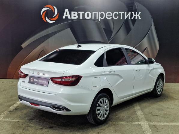 Lada (ВАЗ) Vesta I Рестайлинг (NG) с пробегом 2024 года, цена 990 000 рублей, 91000 км, седан, Автокод Объявления