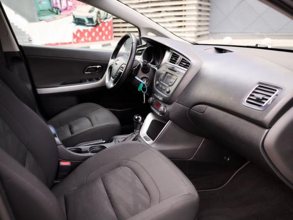 Kia Ceed II Рестайлинг с пробегом 2018 года, цена 1 420 000 рублей, 165008 км, хэтчбек, Автокод Объявления