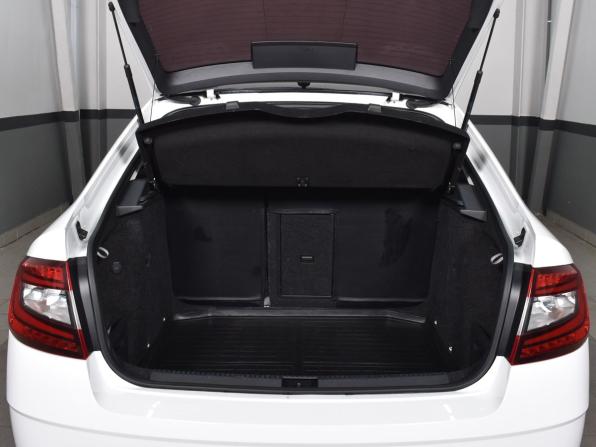 Skoda Octavia III (A7) с пробегом 2017 года, цена 1 720 995 рублей, 127959 км, лифтбек, Автокод Объявления