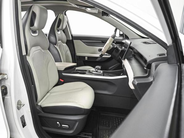 JETOUR DASHING I с пробегом 2023 года, цена 1 828 000 рублей, 40475 км, внедорожник, Автокод Объявления