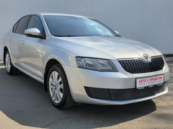 Skoda Octavia III (A7) с пробегом 2015 года, цена 940 000 рублей, 318690 км, лифтбек, Автокод Объявления