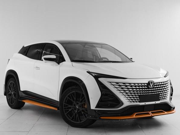 Changan UNI-T I Рестайлинг с пробегом 2023 года, цена 2 999 000 рублей, 4000 км, внедорожник, Автокод Объявления