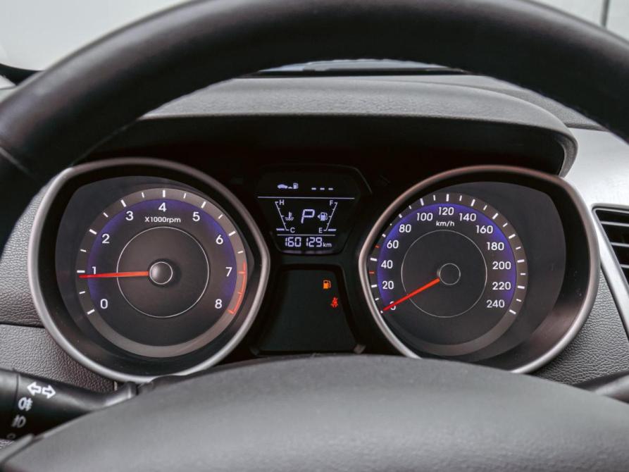Hyundai Elantra VI (AD) Краснодар  - изображение 17