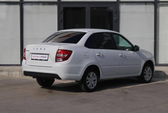 Lada (ВАЗ) Granta I Рестайлинг с пробегом 2023 года, цена 780 000 рублей, 35462 км, лифтбек, Автокод Объявления