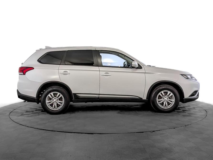 Mitsubishi Outlander III Рестайлинг 3 Москва  - изображение 4