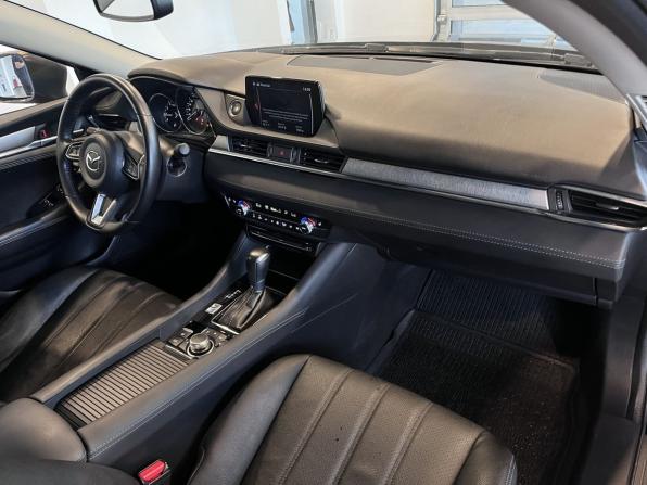 Mazda 6 III (GJ) Рестайлинг 2 с пробегом 2020 года, цена 2 290 000 рублей, 60000 км, седан, Автокод Объявления