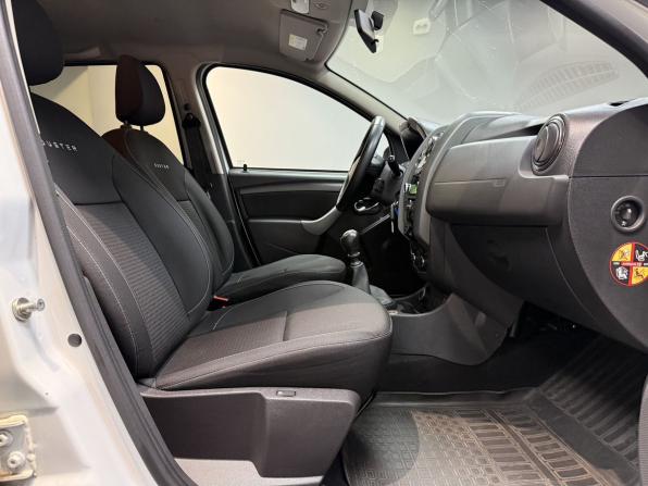 Renault Duster I Рестайлинг с пробегом 2019 года, цена 1 575 000 рублей, 76025 км, внедорожник, Автокод Объявления