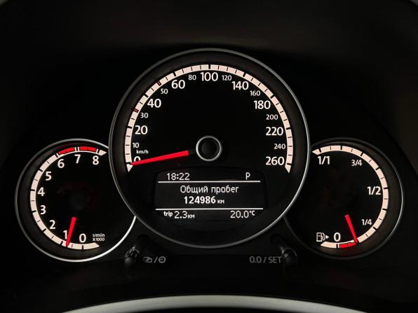 Volkswagen Beetle II (A5) с пробегом 2013 года, цена 1 420 000 рублей, 123807 км, хэтчбек, Автокод Объявления