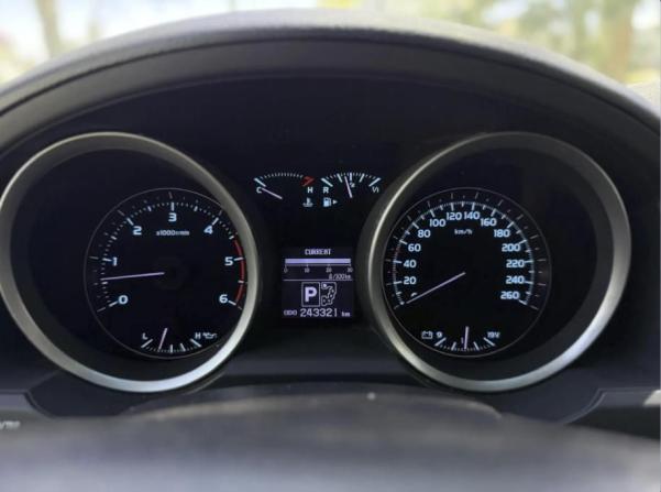 Toyota Land Cruiser 200 Series с пробегом 2011 года, цена 2 800 000 рублей, 243144 км, внедорожник, Автокод Объявления