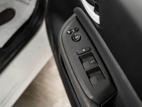 Honda Fit IV с пробегом 2020 года, цена 1 400 000 рублей, 77430 км, хэтчбек, Автокод Объявления
