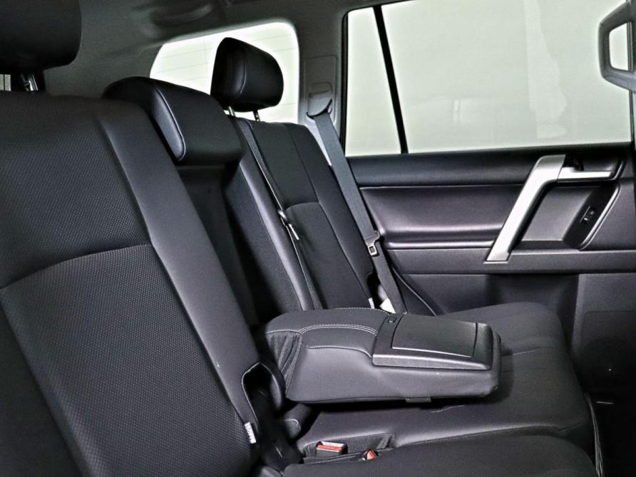 Toyota Land Cruiser Prado 150 Series Рестайлинг 3 Санкт-Петербург  - изображение 34