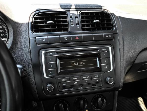 Volkswagen Polo V с пробегом 2011 года, цена 579 000 рублей, 225071 км, седан, Автокод Объявления