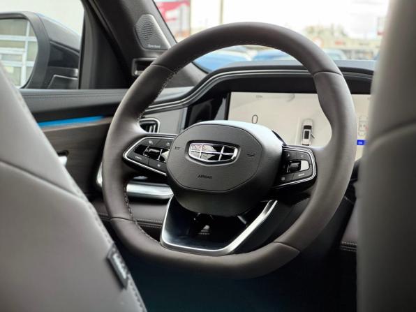 Geely Monjaro I Рестайлинг с пробегом 2026 года, цена 4 120 000 рублей, 10 км, внедорожник, Автокод Объявления