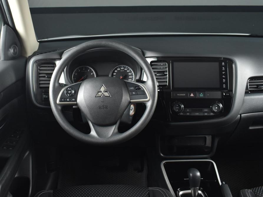 Mitsubishi Outlander III Рестайлинг 3 Кемерово  - изображение 11