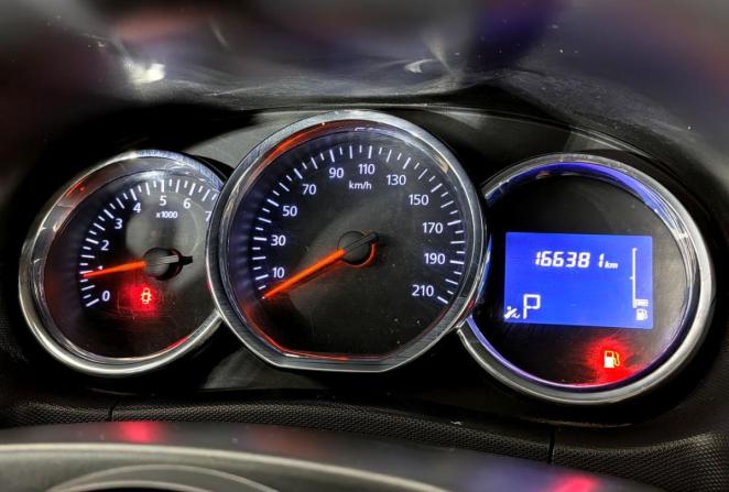Renault Duster I Рестайлинг с пробегом 2017 года, цена 1 260 000 рублей, 166365 км, внедорожник, Автокод Объявления