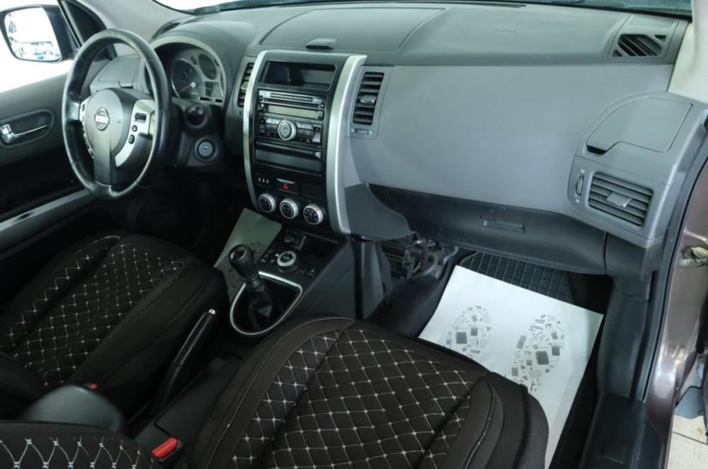 Nissan X-Trail II Омск  - изображение 21