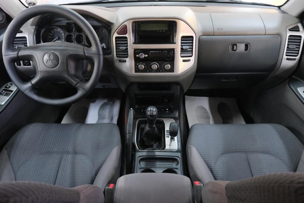 Mitsubishi Pajero III Рестайлинг Омск  - изображение 12
