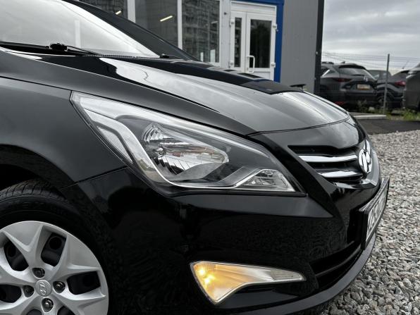 Hyundai Solaris I Рестайлинг с пробегом 2015 года, цена 799 000 рублей, 225312 км, седан, Автокод Объявления