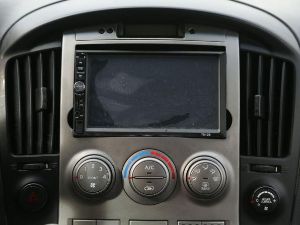 Hyundai H-1 II с пробегом 2008 года, цена 952 000 рублей, 353752 км, минивэн, Автокод Объявления