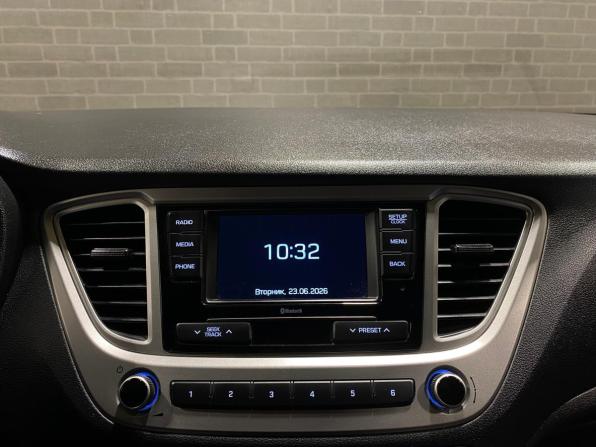 Hyundai Solaris II с пробегом 2019 года, цена 1 500 000 рублей, 80031 км, седан, Автокод Объявления