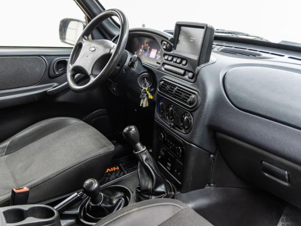 Lada (ВАЗ) Niva Travel I с пробегом 2024 года, цена 928 000 рублей, 97996 км, внедорожник, Автокод Объявления