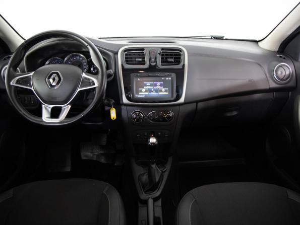 Renault Logan II Рестайлинг с пробегом 2021 года, цена 1 075 000 рублей, 135821 км, седан, Автокод Объявления