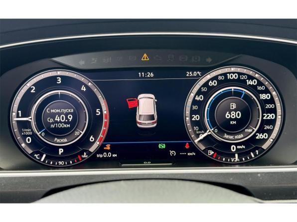Volkswagen Tiguan II с пробегом 2018 года, цена 2 537 000 рублей, 130239 км, внедорожник, Автокод Объявления