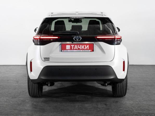 Toyota Yaris Cross с пробегом 2021 года, цена 1 950 000 рублей, 44587 км, внедорожник, Автокод Объявления