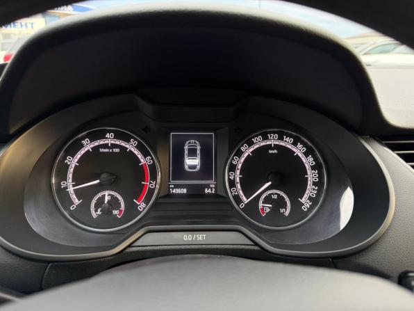 Skoda Octavia III (A7) Рестайлинг с пробегом 2020 года, цена 1 700 000 рублей, 143607 км, лифтбек, Автокод Объявления