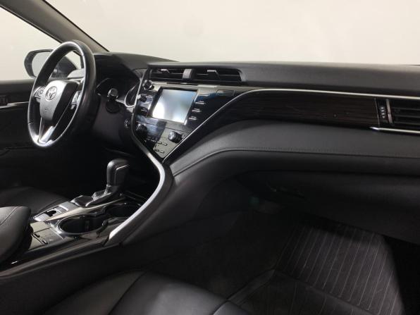 Toyota Camry VIII (XV70) с пробегом 2020 года, цена 2 339 000 рублей, 134782 км, седан, Автокод Объявления
