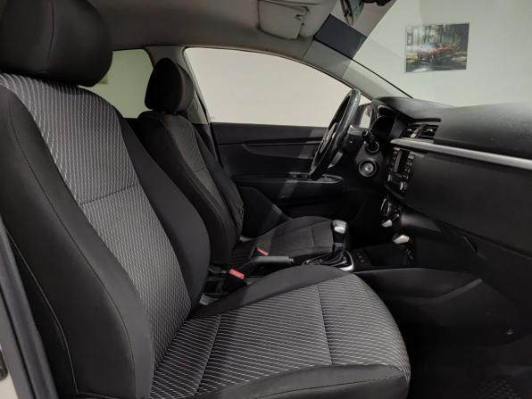 Kia Rio IV с пробегом 2018 года, цена 937 000 рублей, 255790 км, седан, Автокод Объявления