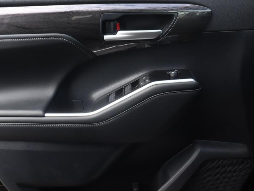 Toyota Highlander IV (XU70) Казань  - изображение 9
