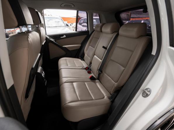 Volkswagen Tiguan I Рестайлинг с пробегом 2012 года, цена 1 350 000 рублей, 207823 км, внедорожник, Автокод Объявления