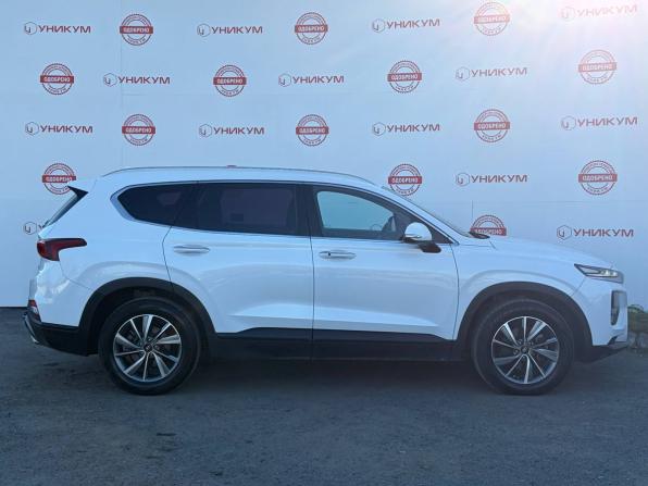 Hyundai Santa Fe IV с пробегом 2018 года, цена 2 999 000 рублей, 111117 км, внедорожник, Автокод Объявления