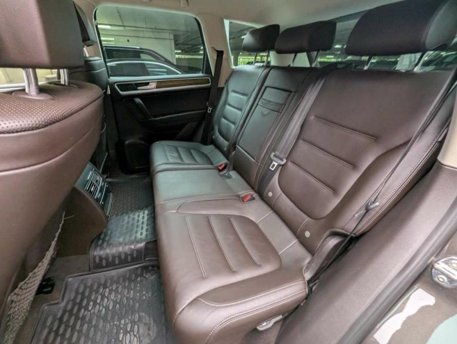 Volkswagen Touareg II Рестайлинг Москва  - изображение 11