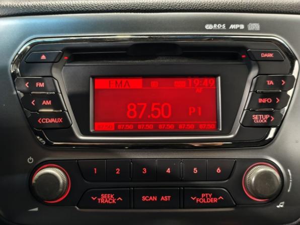 Kia Rio III с пробегом 2012 года, цена 882 000 рублей, 92403 км, седан, Автокод Объявления