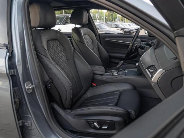 BMW 5 серии VII (G30/G31/G38) Рестайлинг с пробегом 2020 года, цена 3 750 000 рублей, 109668 км, седан, Автокод Объявления