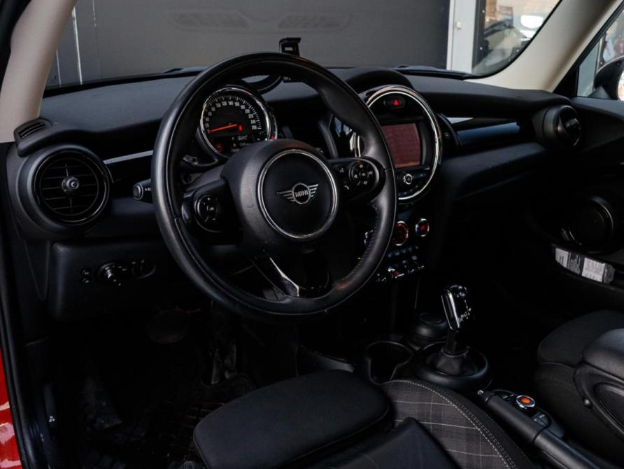Mini Hatch III (F55/F56) Рестайлинг Москва  - изображение 8