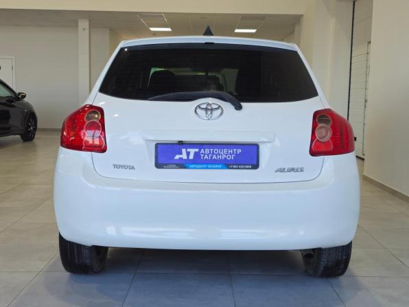 Toyota Auris I с пробегом 2008 года, цена 795 000 рублей, 193720 км, хэтчбек, Автокод Объявления