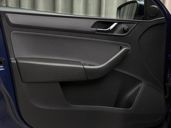 Skoda Rapid I с пробегом 2014 года, цена 799 000 рублей, 238000 км, лифтбек, Автокод Объявления